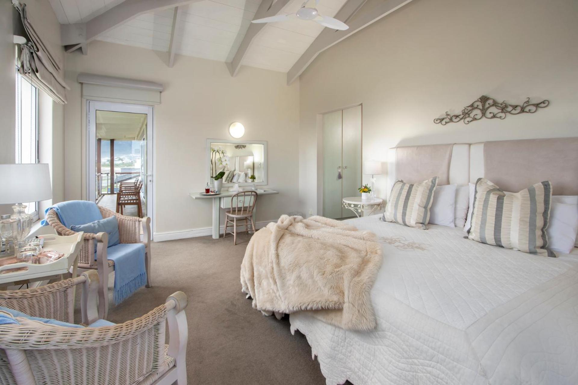 138 Marine Beachfront Guesthouse Германус Екстер'єр фото